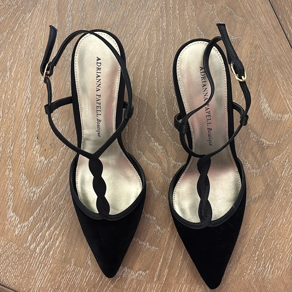 Adrianna Papell Boutique Black velvet t-strap heels